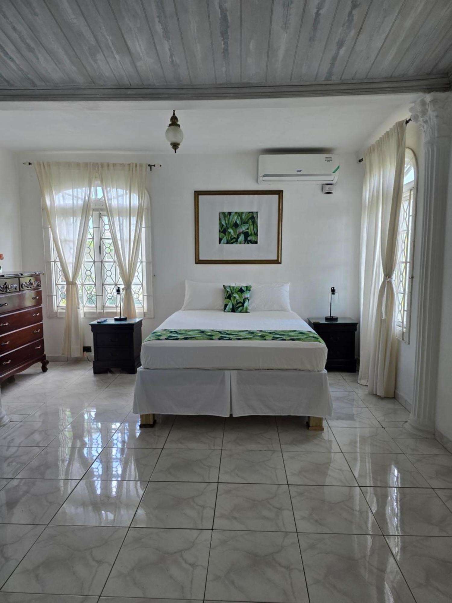 Paradise Palms Jamaica Vacation Rental มอนเทโกเบย์ ภายนอก รูปภาพ