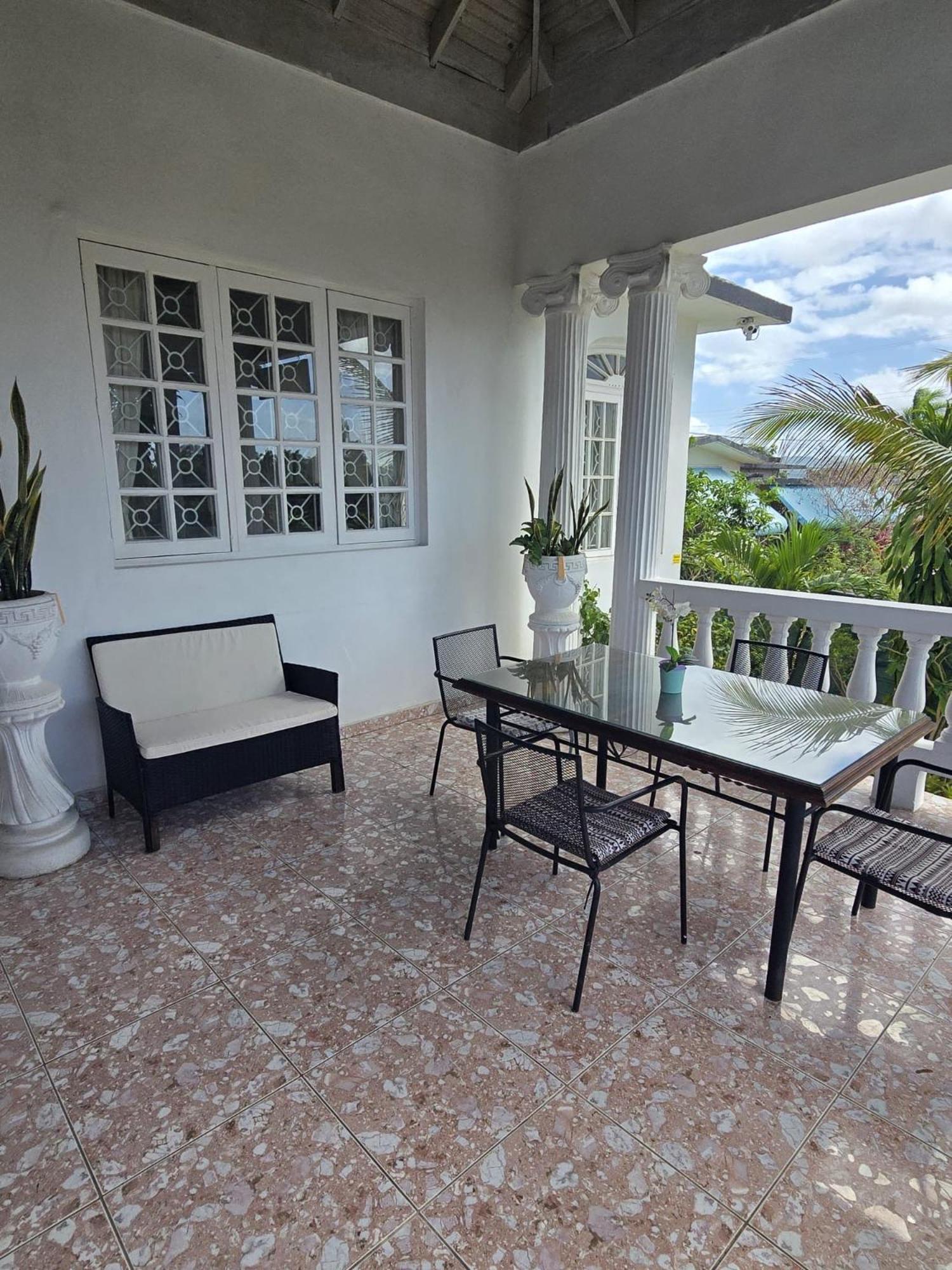 Paradise Palms Jamaica Vacation Rental มอนเทโกเบย์ ภายนอก รูปภาพ
