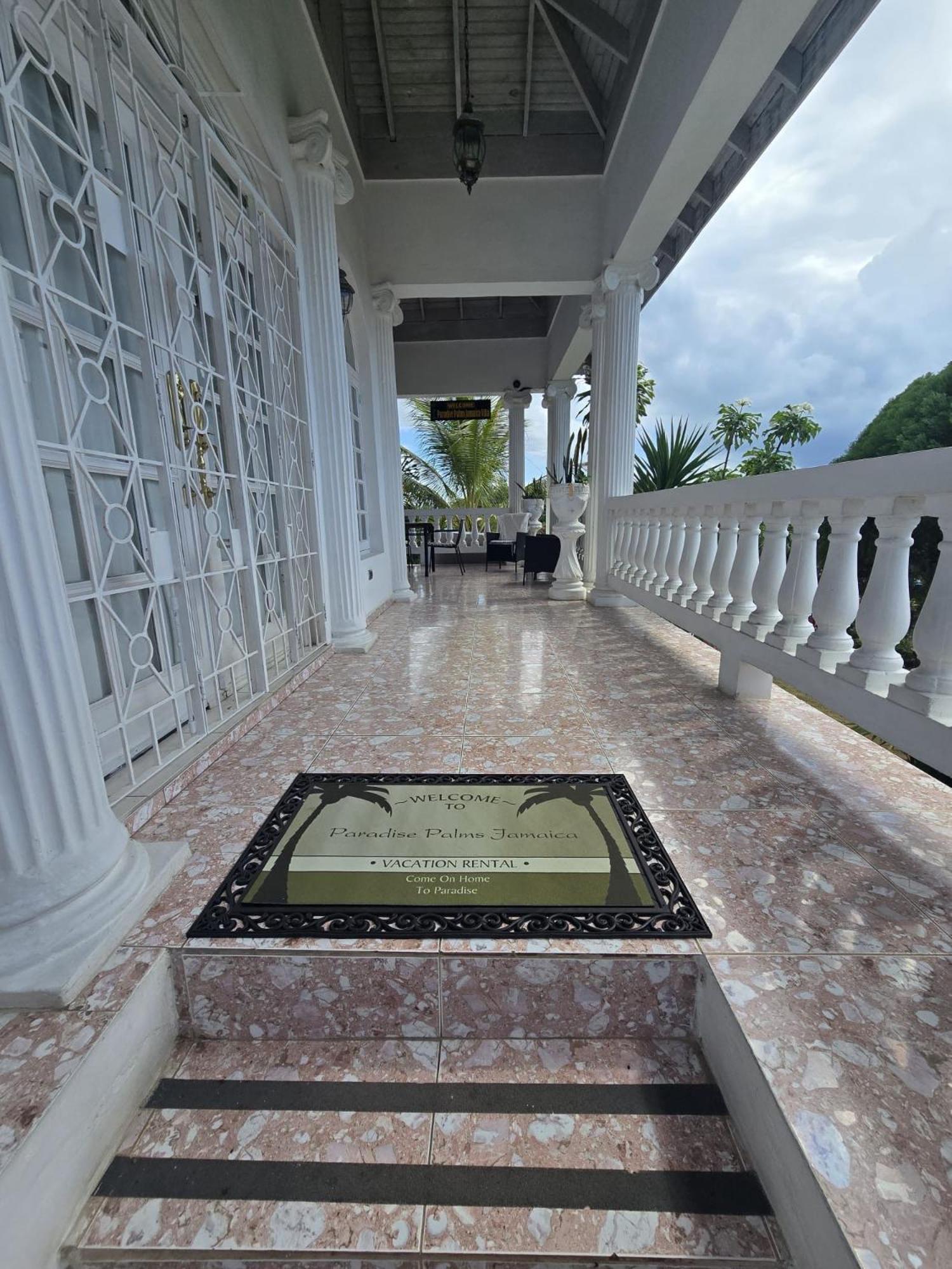 Paradise Palms Jamaica Vacation Rental มอนเทโกเบย์ ภายนอก รูปภาพ