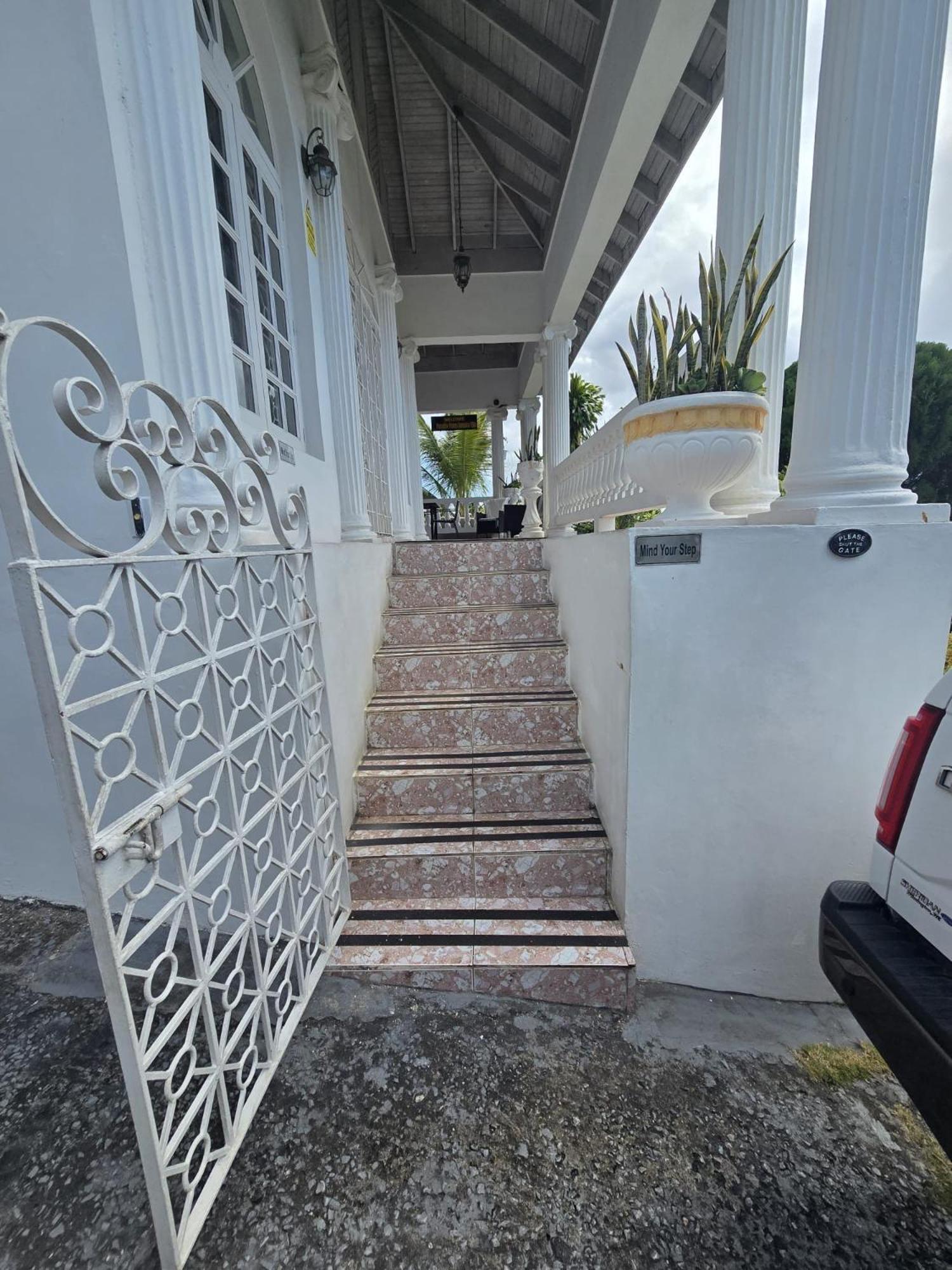 Paradise Palms Jamaica Vacation Rental มอนเทโกเบย์ ภายนอก รูปภาพ