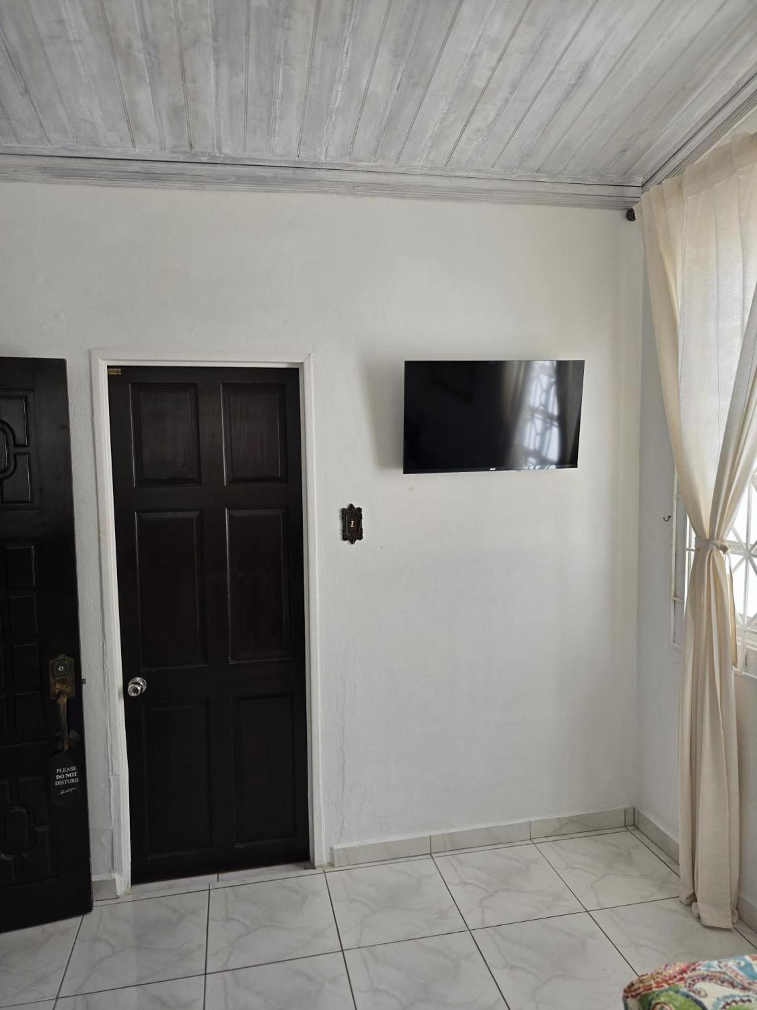 Paradise Palms Jamaica Vacation Rental มอนเทโกเบย์ ภายนอก รูปภาพ