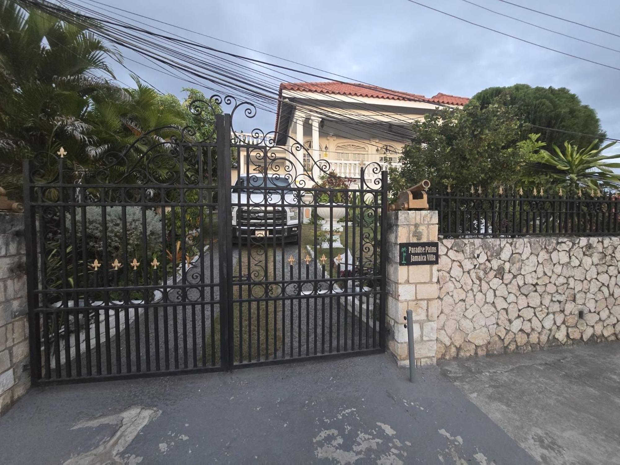 Paradise Palms Jamaica Vacation Rental มอนเทโกเบย์ ภายนอก รูปภาพ
