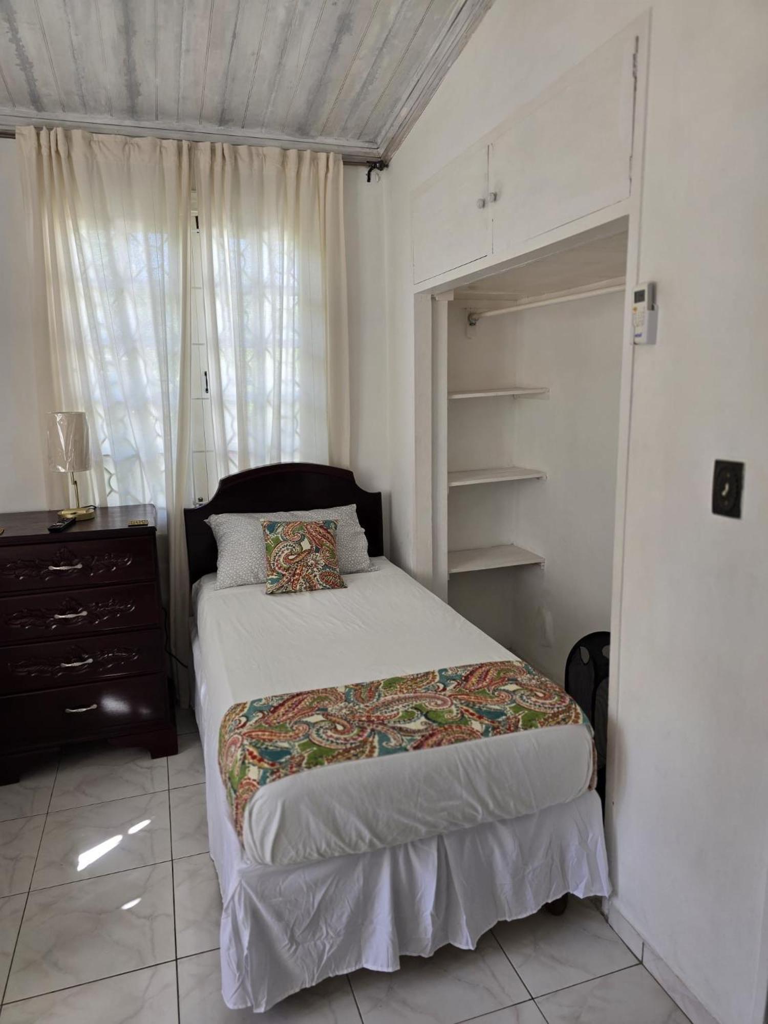 Paradise Palms Jamaica Vacation Rental มอนเทโกเบย์ ภายนอก รูปภาพ