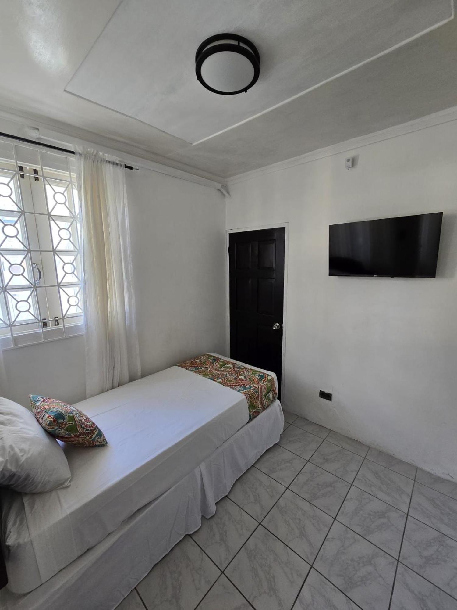 Paradise Palms Jamaica Vacation Rental มอนเทโกเบย์ ภายนอก รูปภาพ